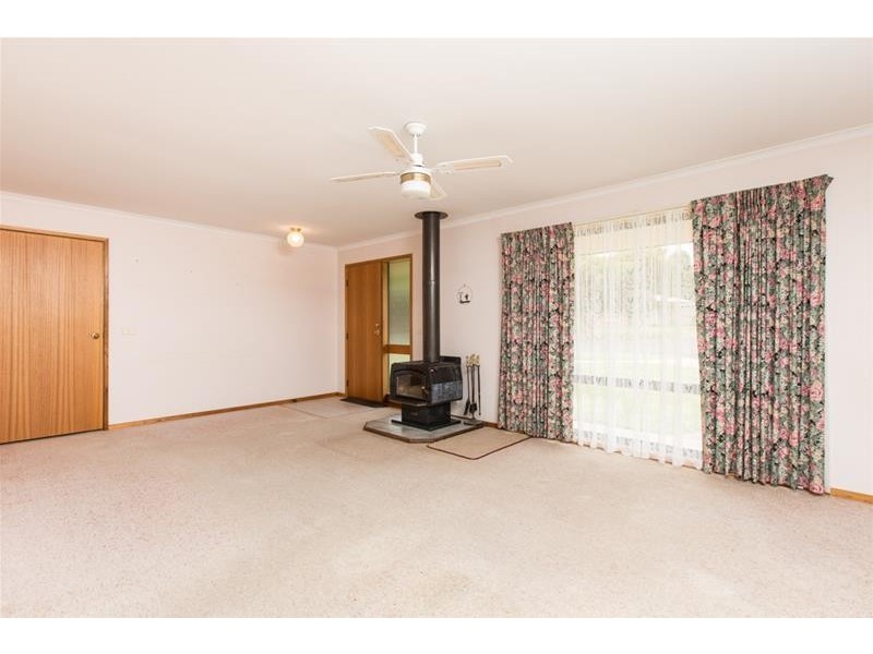 15 Cupper Grove, Merbein VIC 3505