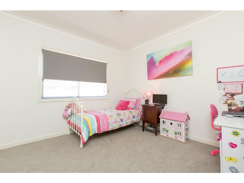 2 Peter John Court, Mildura VIC 3500