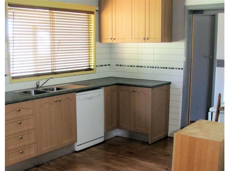 708 Koorlong Avenue, Irymple VIC 3498