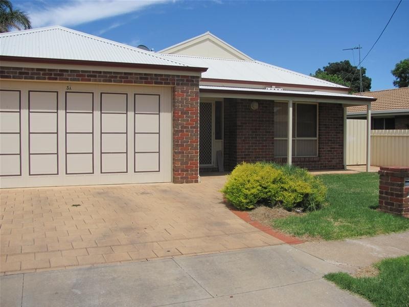 10 The Centre Way, Mildura VIC 3500