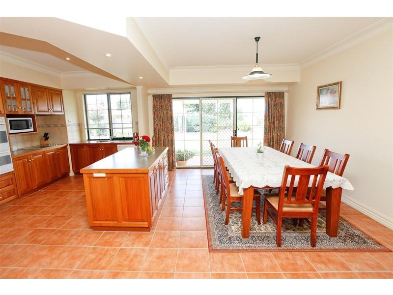 17 Marsden Drive, Mildura VIC 3500