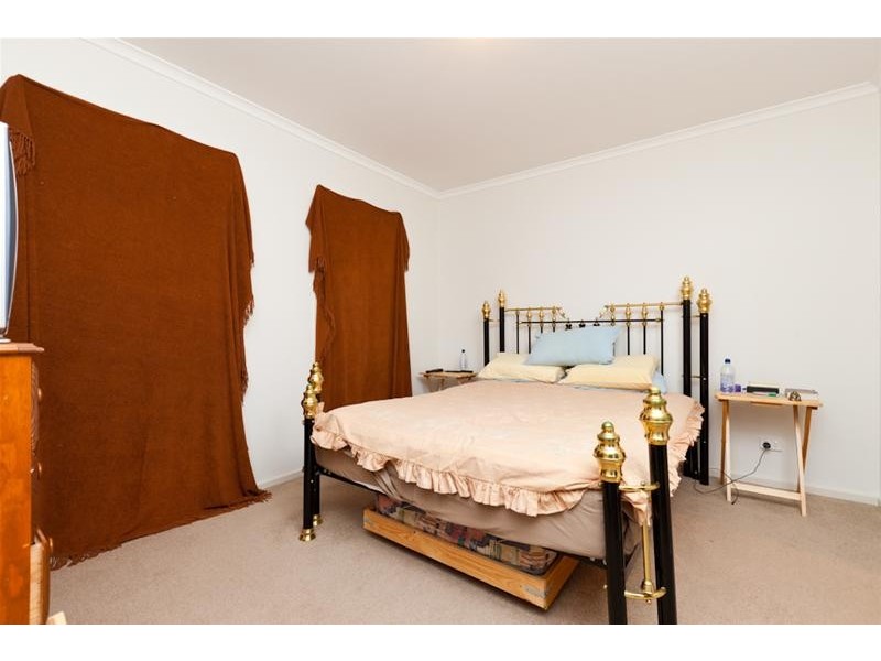 8 Anne Cox Drive, Red Cliffs VIC 3496