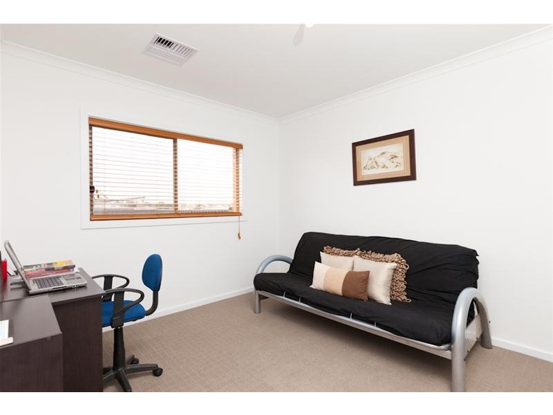 6 Chad Court, Red Cliffs VIC 3496