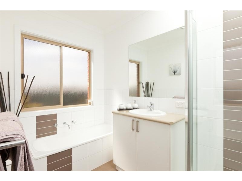 6 Chad Court, Red Cliffs VIC 3496