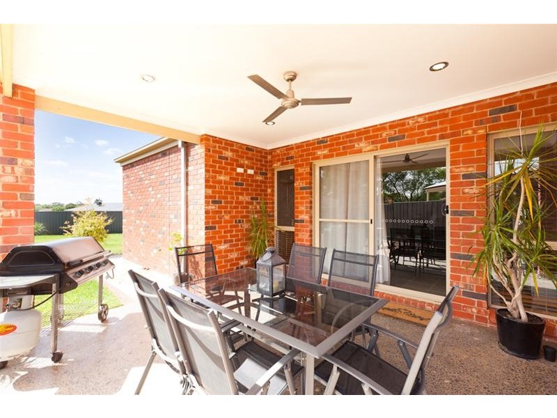 6 Chad Court, Red Cliffs VIC 3496