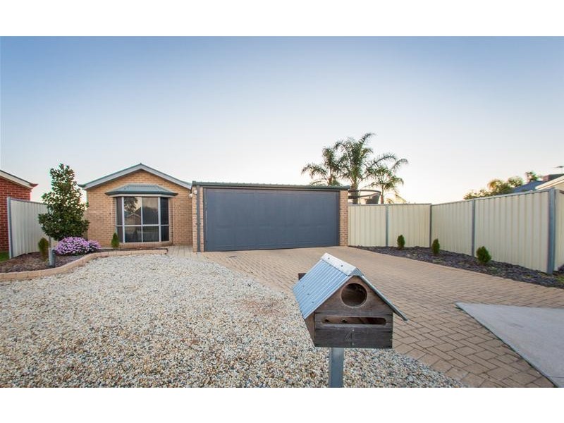 4 Arielle Court, Mildura VIC 3500