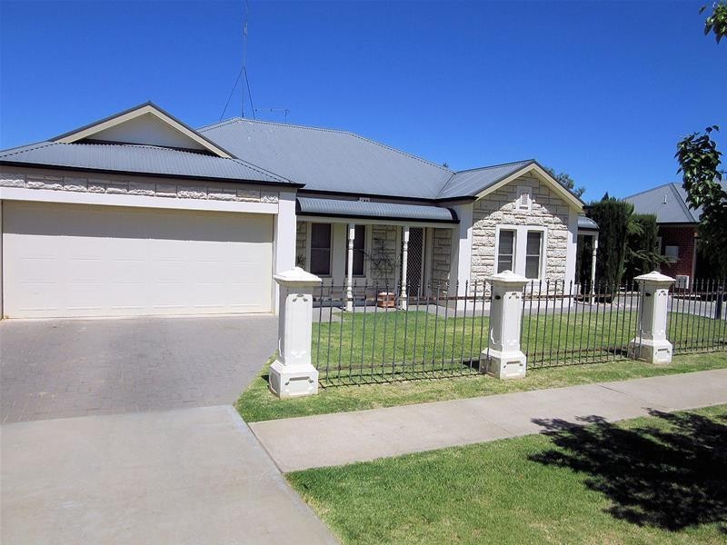 383 Eleventh Street, Mildura VIC 3500