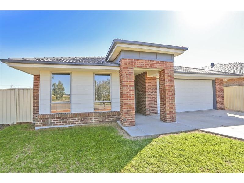 28 Philippa Crescent, Mildura VIC 3500