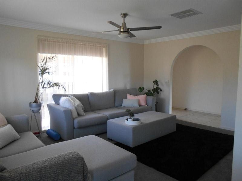 295  Tenth  Street, Mildura VIC 3500