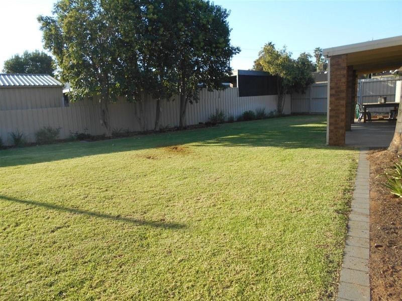 295  Tenth  Street, Mildura VIC 3500