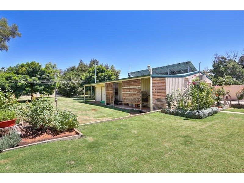 17 Tambo Road, Red Cliffs VIC 3496