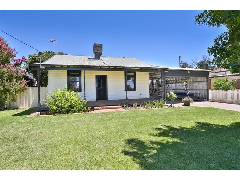 17 Tambo Road, Red Cliffs VIC 3496