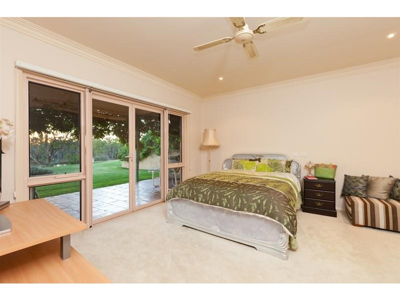8 Riverview Rise, Gol Gol NSW 2738