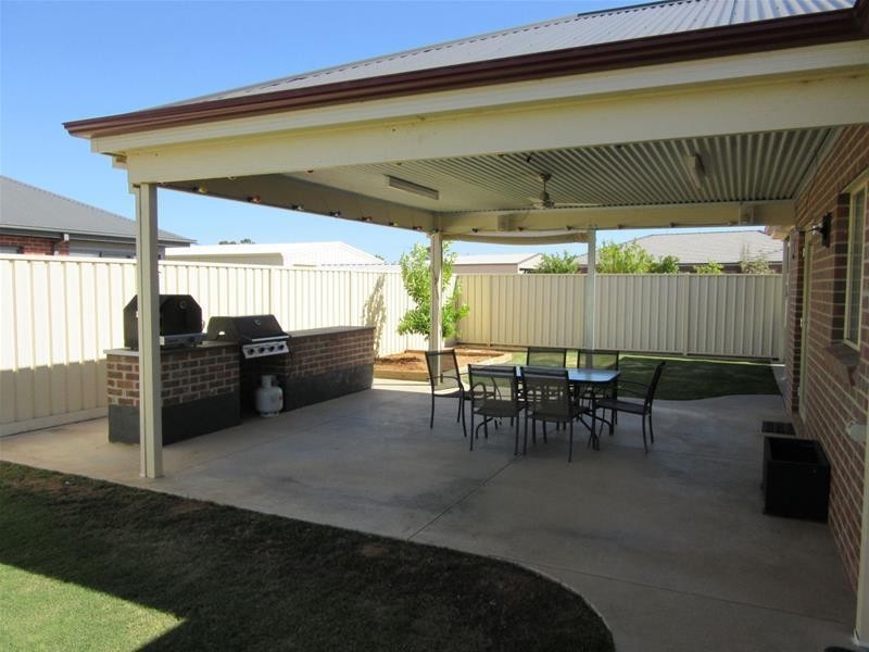 2 Leicester Street, Mildura VIC 3500
