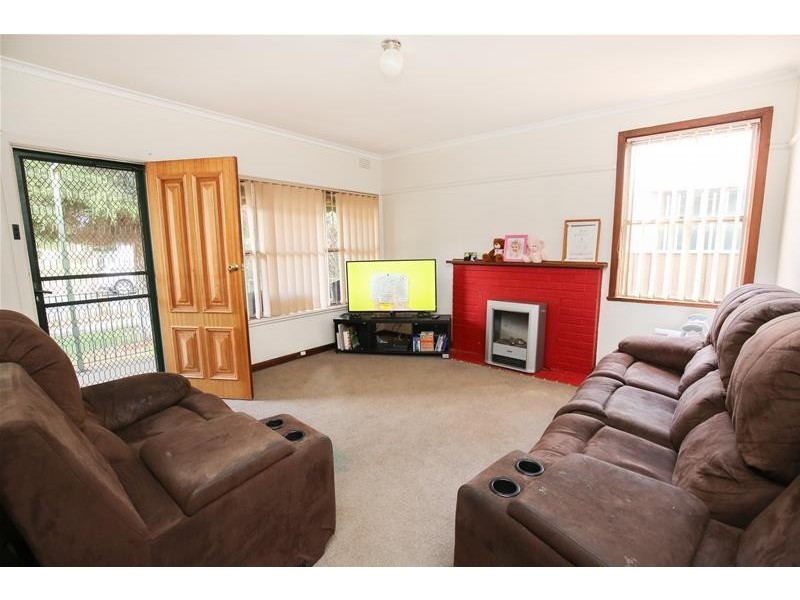 12 Avocado Street, Mildura VIC 3500