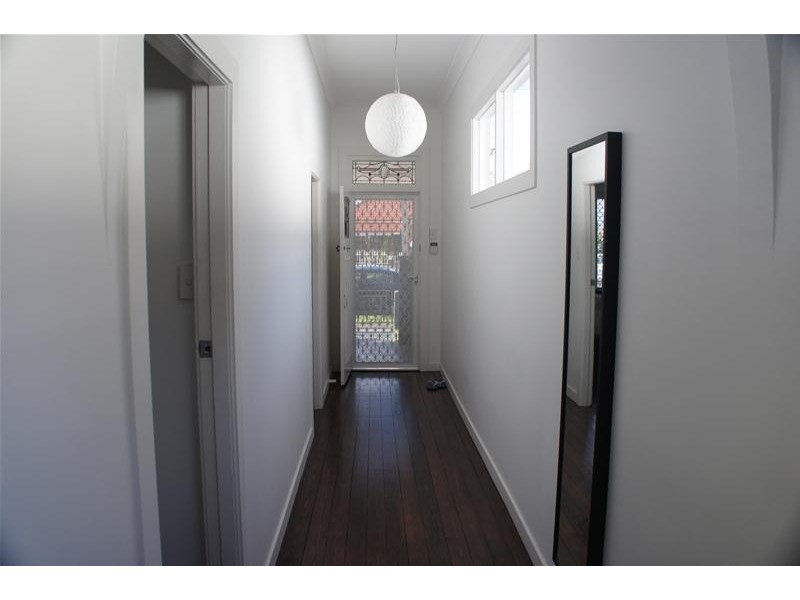 12 Hicks Avenue, Mascot NSW 2020