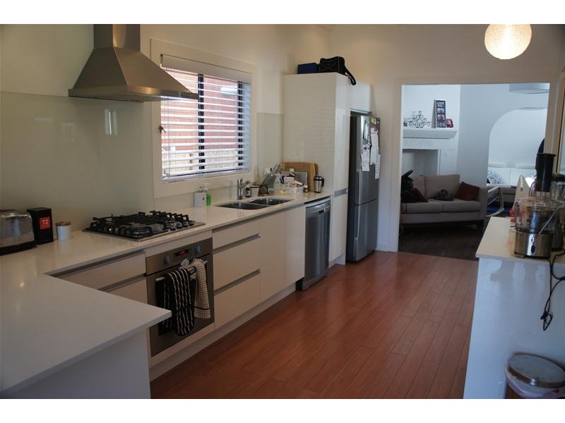 12 Hicks Avenue, Mascot NSW 2020