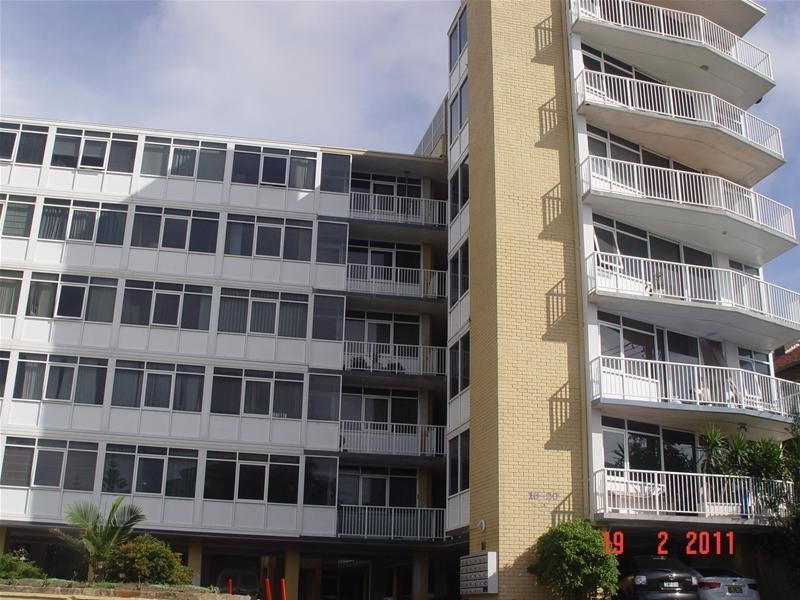 12c/16-20 Hereward Street, Maroubra NSW 2035