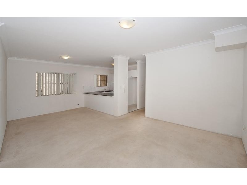 10/8 Macintosh Street, Mascot NSW 2020