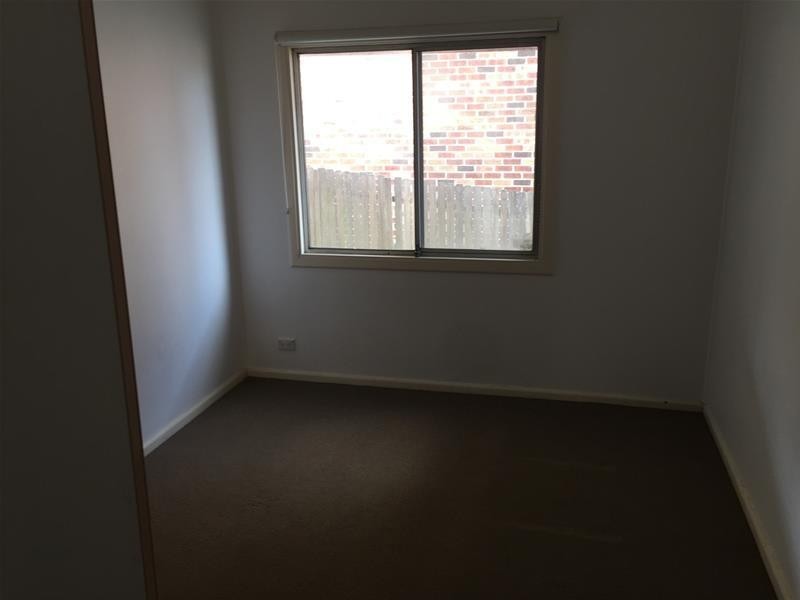 100 Little Bay Road, Chifley NSW 2036