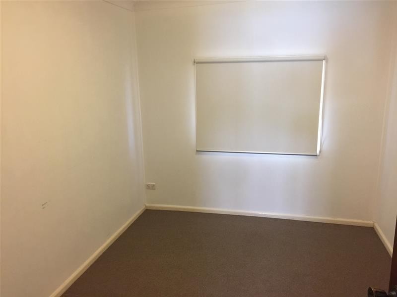 100 Little Bay Road, Chifley NSW 2036