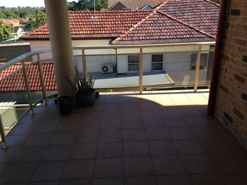 8/27-33 Coleridge Street, Riverwood NSW 2210