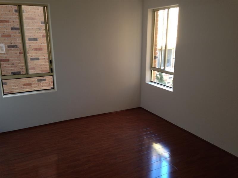 8/27-33 Coleridge Street, Riverwood NSW 2210