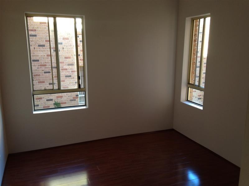 8/27-33 Coleridge Street, Riverwood NSW 2210