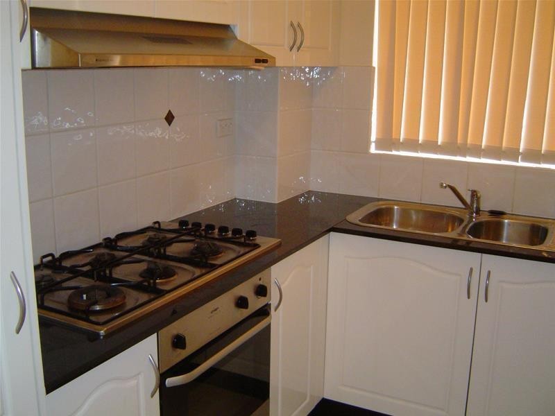 8/27-33 Coleridge Street, Riverwood NSW 2210