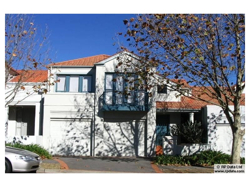 27 Brompton Road, Kensington NSW 2033