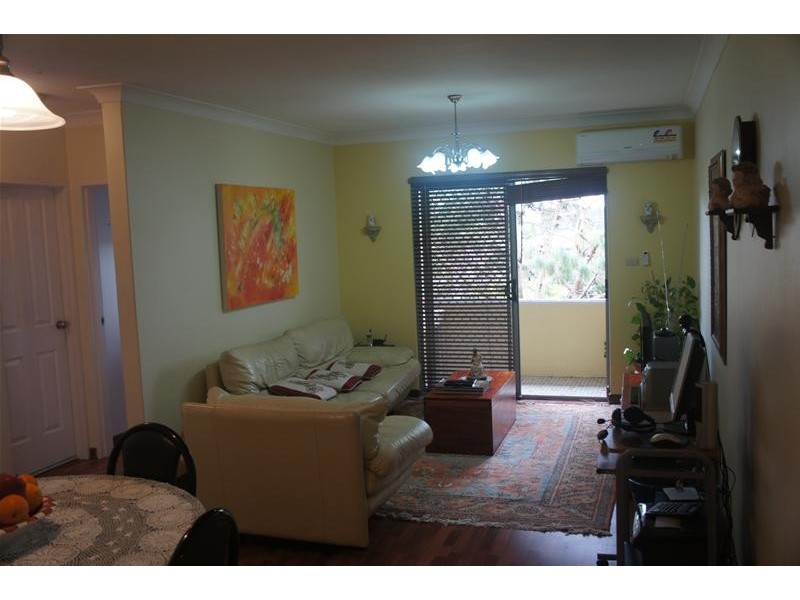 7/5 Phillip Street, Roselands NSW 2196