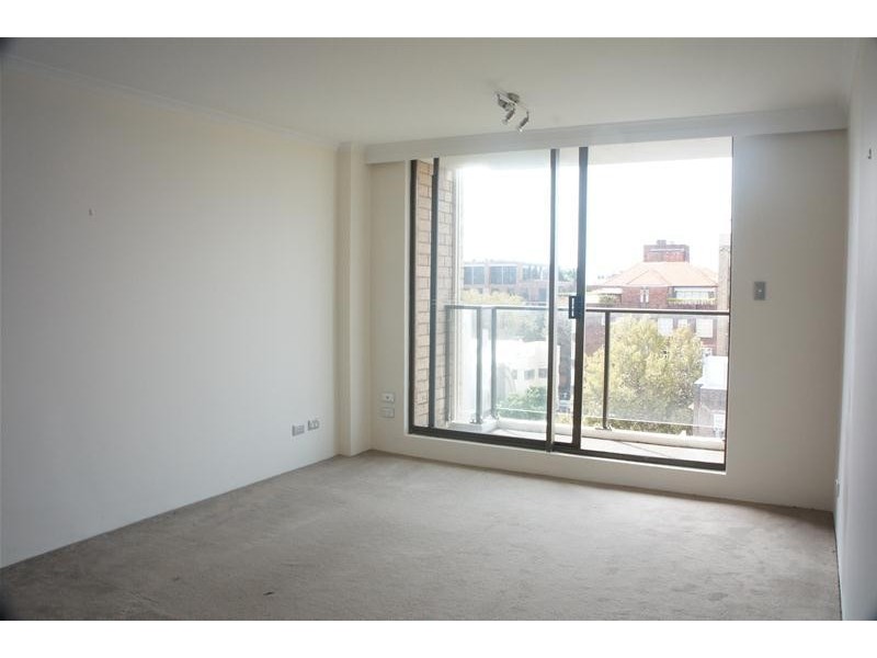 906/2 Springfield Avenue, Potts Point NSW 2011