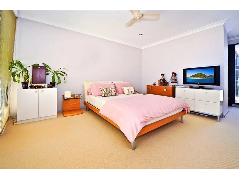 2/23 Anniversary Street, Botany NSW 2019