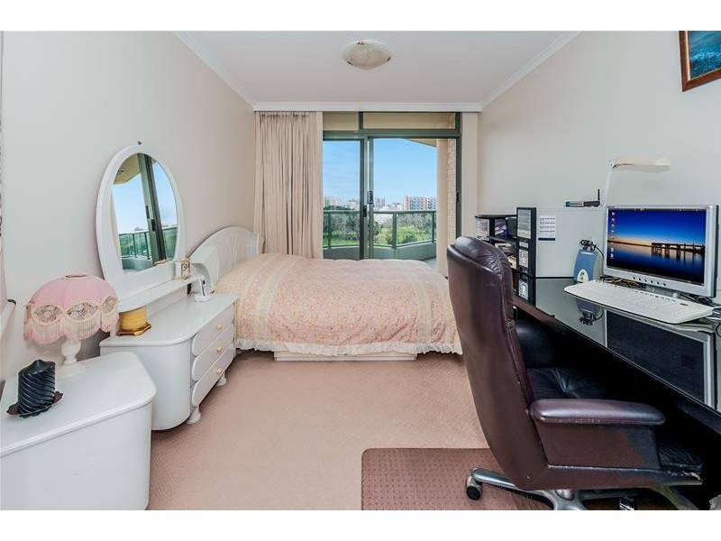 1104/95 Brompton Road, Kensington NSW 2033