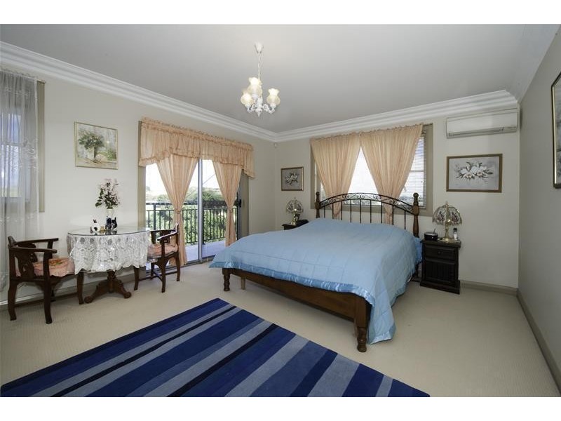 1 Cowper Avenue, Pagewood NSW 2035