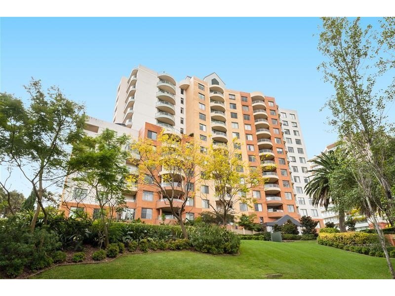 902/3 Black Lion Place, Kensington NSW 2033