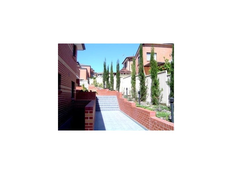 11/1-3 New Orleans Crescent, Maroubra NSW 2035