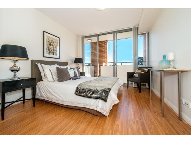 2205/43 Wilson Street, Botany NSW 2019