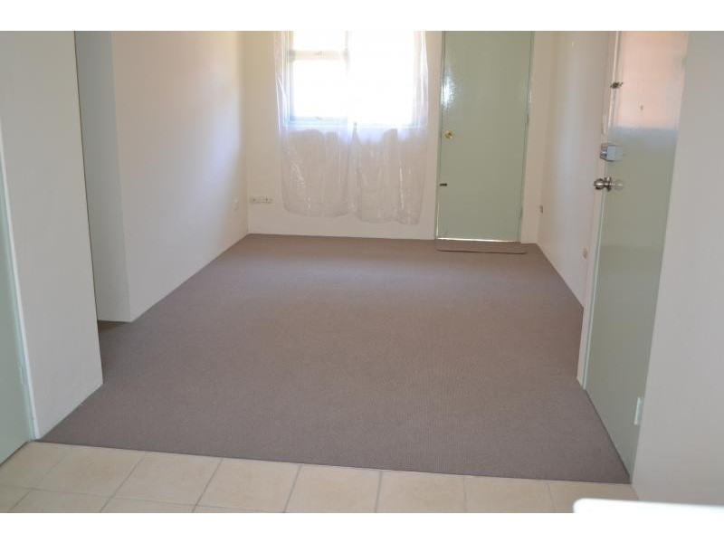 8/3 Devitt Place, Hillsdale NSW 2036