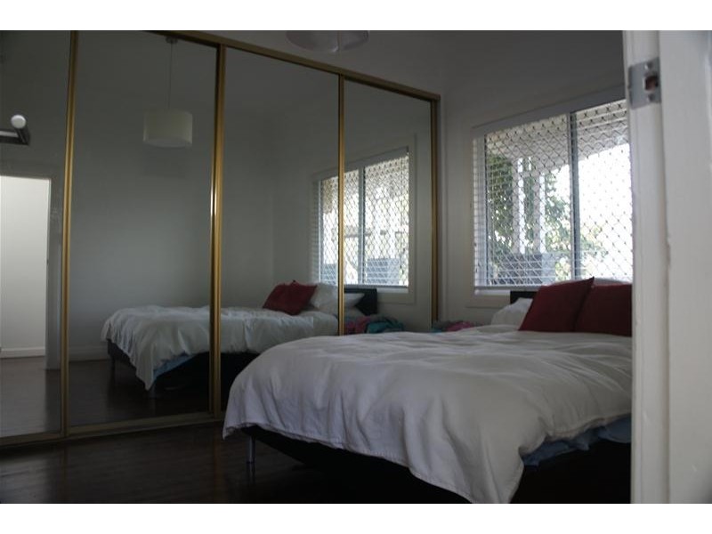 12 Hicks Avenue, Mascot NSW 2020