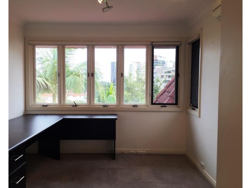 68 Balfour Road, Kensington NSW 2033