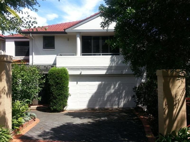 68 Balfour Road, Kensington NSW 2033