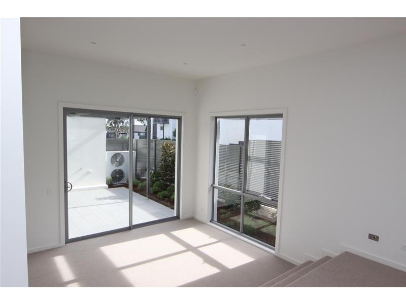 58 Fairsky Street, South Coogee NSW 2034