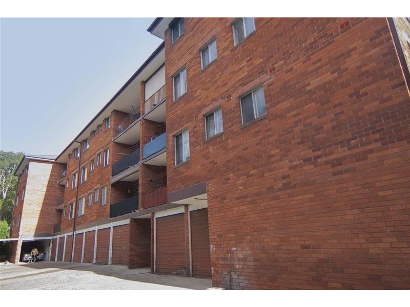 17/13-15 Grace Campbell Crescent, Hillsdale NSW 2036