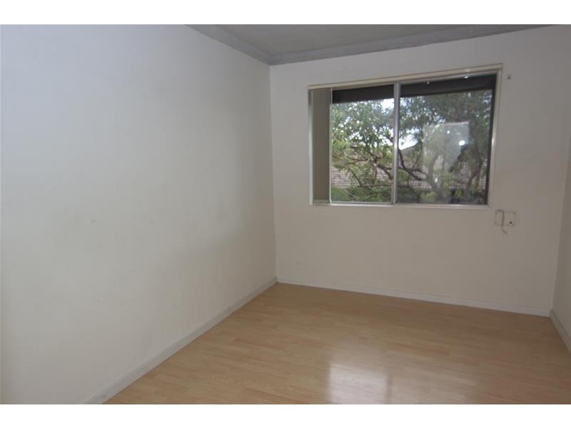 17/13-15 Grace Campbell Crescent, Hillsdale NSW 2036