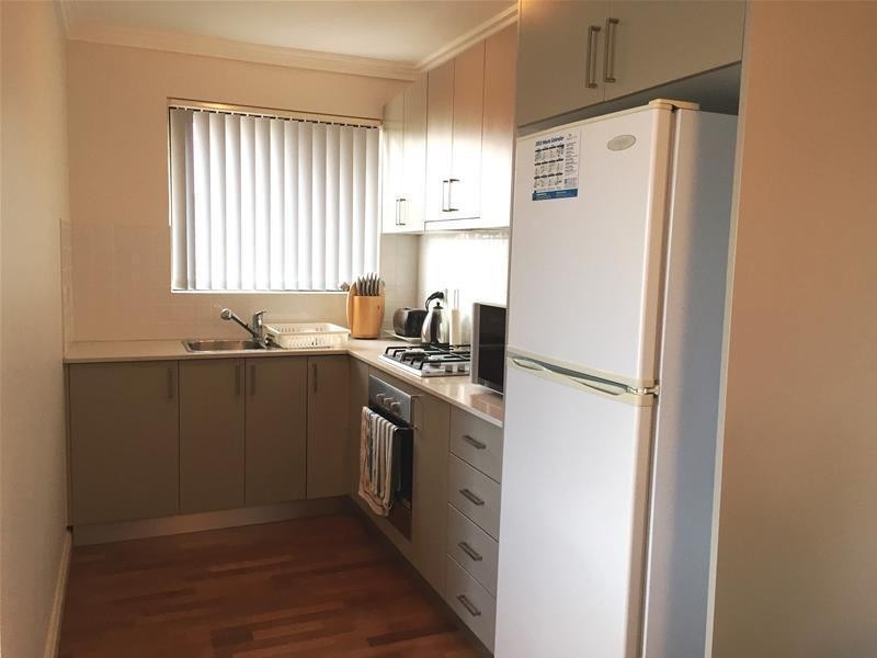 8/1-3 New Orleans Crescent, Maroubra NSW 2035