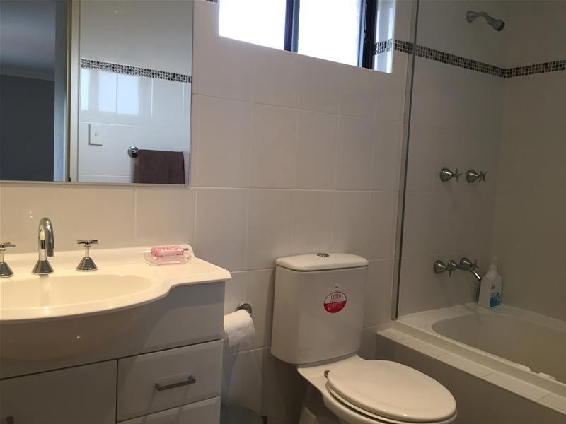 8/1-3 New Orleans Crescent, Maroubra NSW 2035