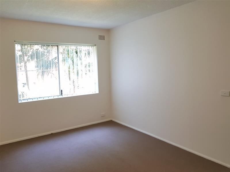 4/2 Hearne Close, Eastlakes NSW 2018