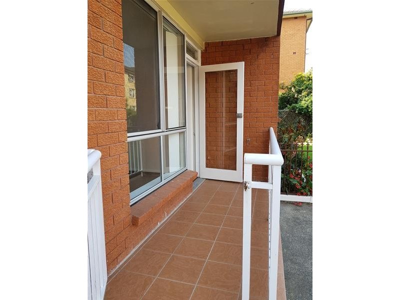 4/2 Hearne Close, Eastlakes NSW 2018