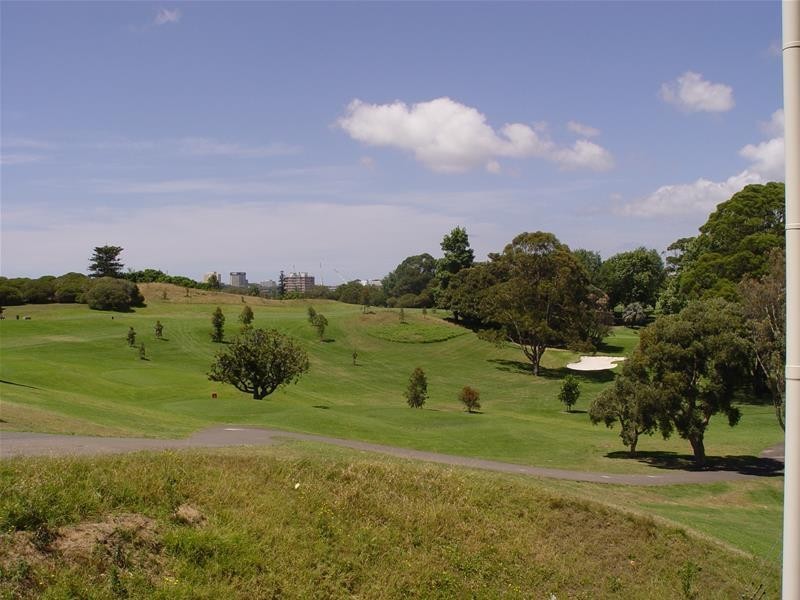 15 The Serpentine, Kensington NSW 2033